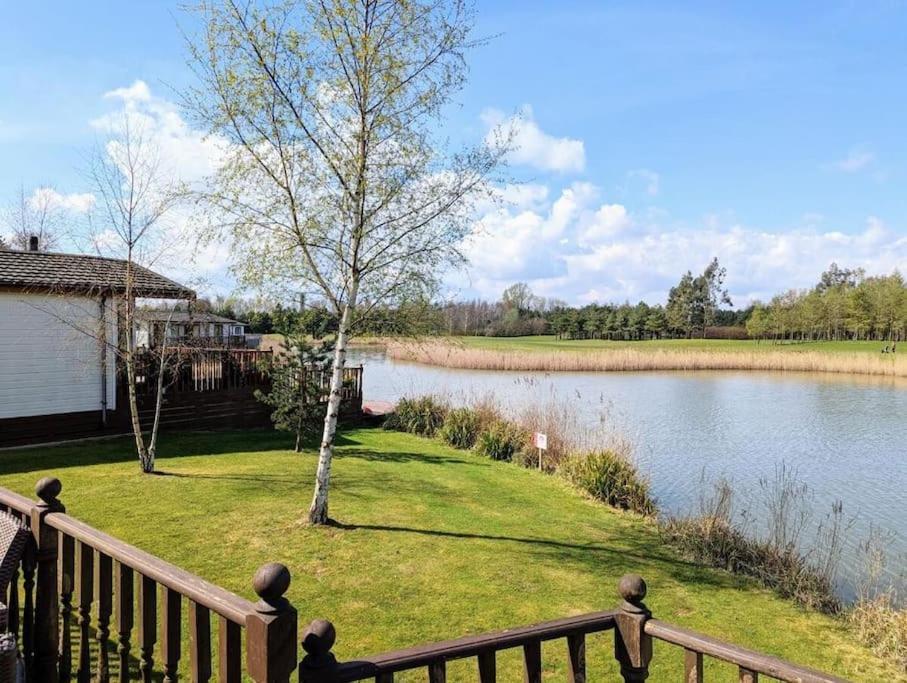 Lakeside View Wisbech Exterior photo